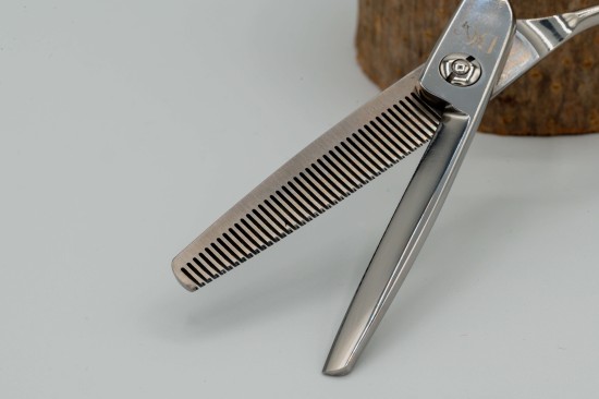 Ciseaux de coiffure Infinity Sculpteurs 640