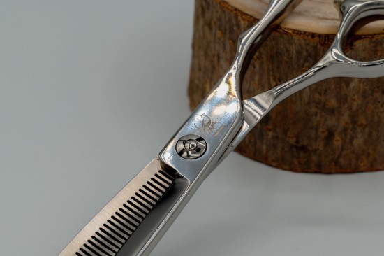 Ciseaux de coiffure Infinity Sculpteurs 640